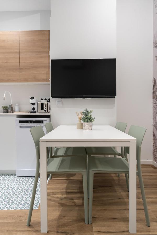 Marina Beach Apartments Valensiya Dış mekan fotoğraf